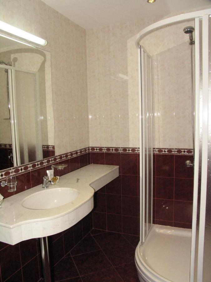 Hotel Latinka Sofya Dış mekan fotoğraf